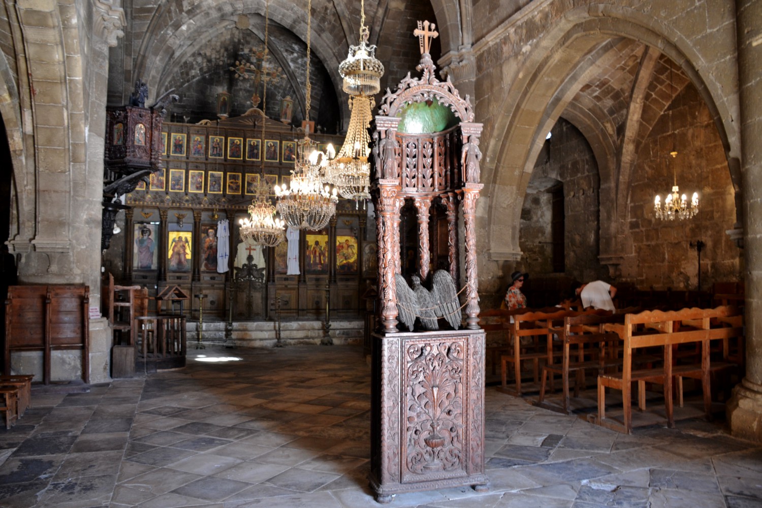 Bellapais cosa sono gli alberi dell'ozio