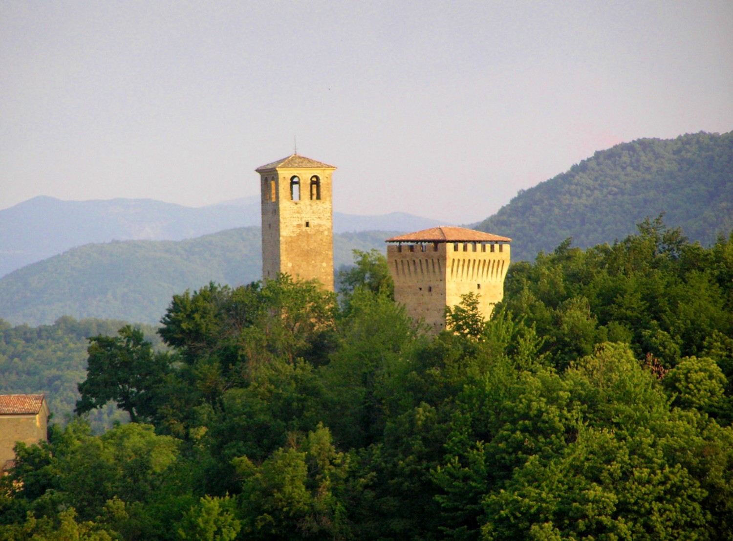 castelli matilde di canossa castelli matilde di canossa