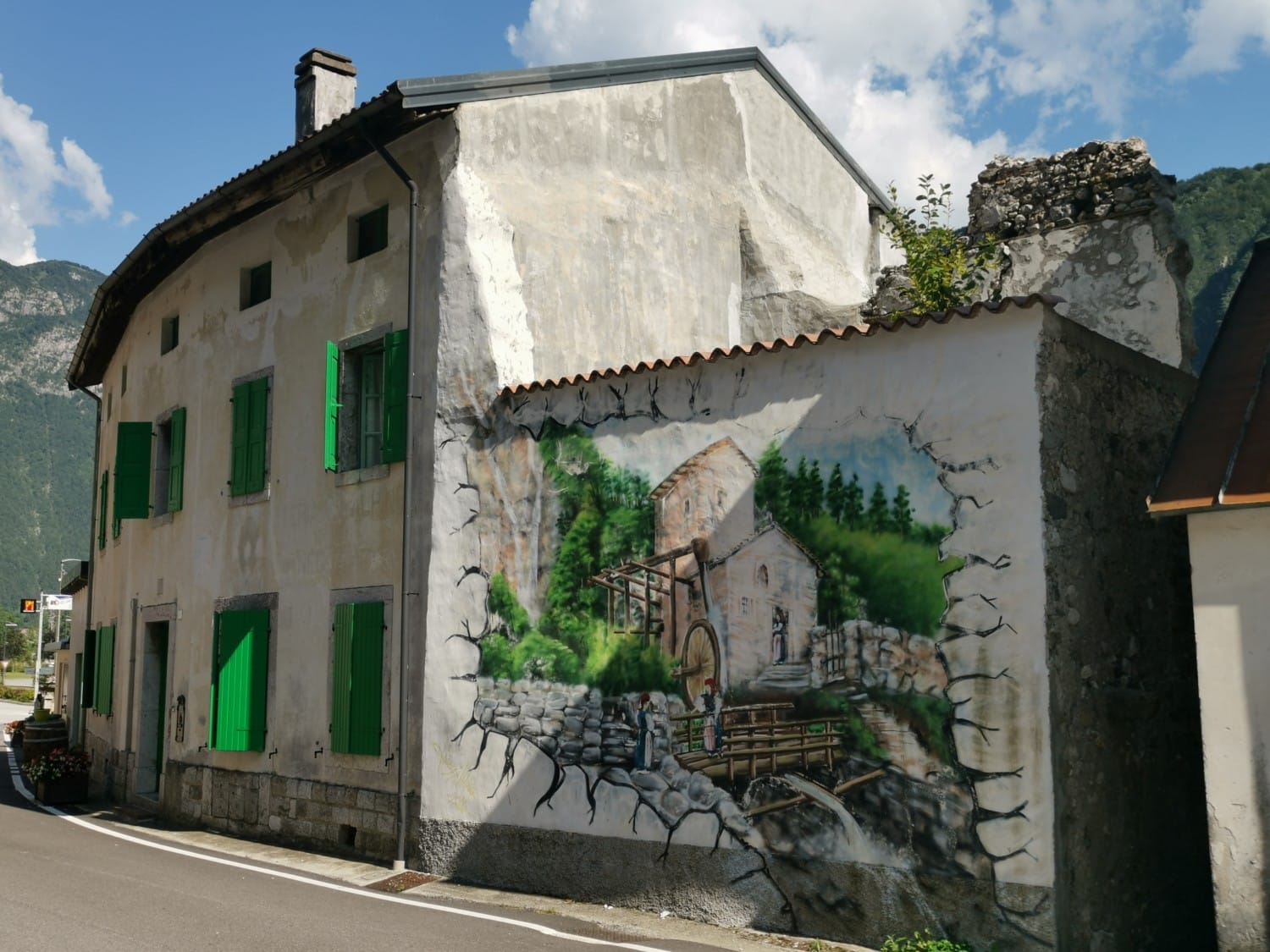 Cascate belepeit Cascate belepeit