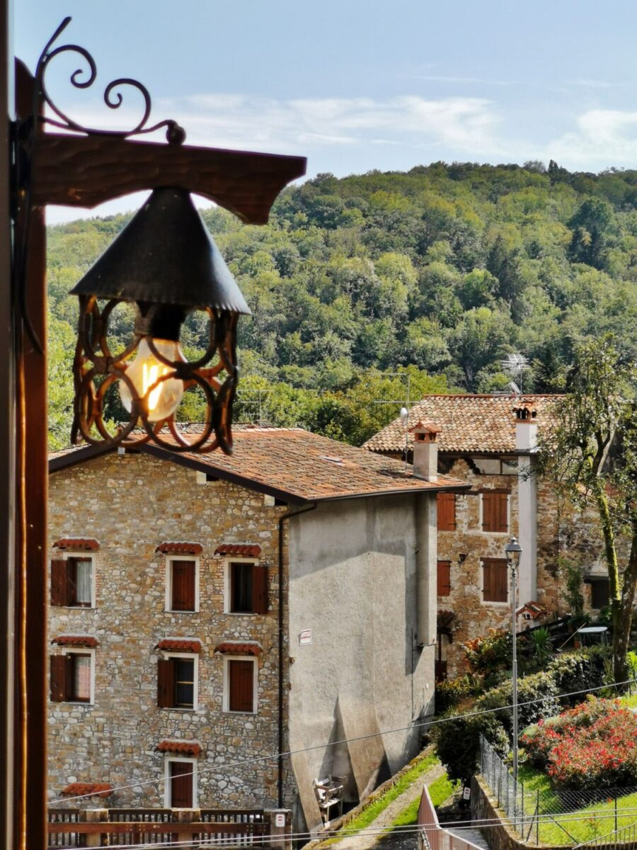 Scorcio di Poffabro Scorcio di Poffabro