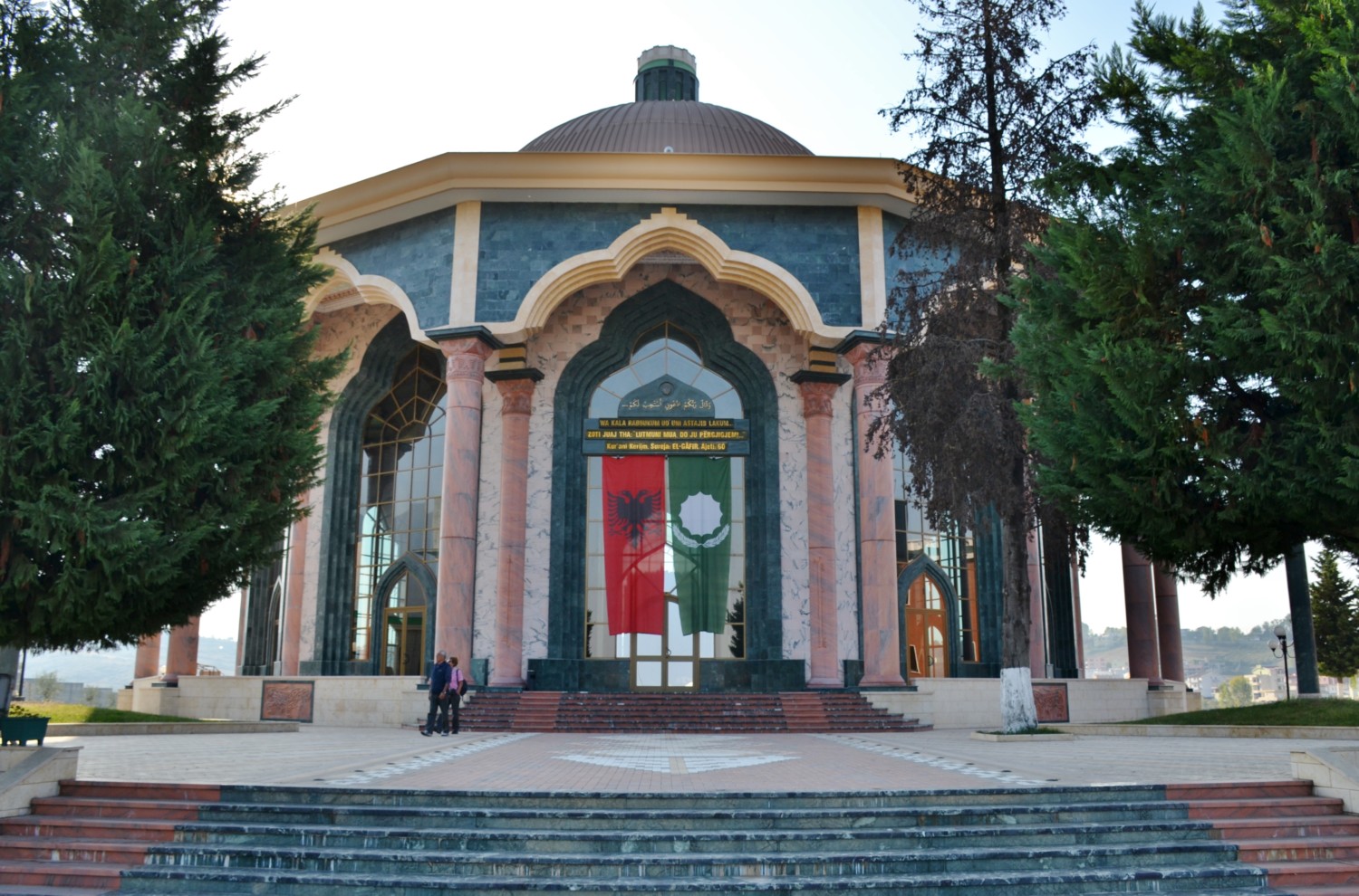 dervisci e bektashi a tirana dervisci e bektashi a tirana