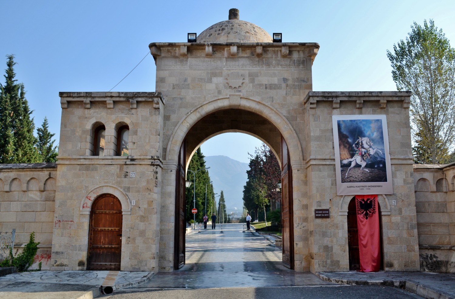 dervisci e bektashi a tirana dervisci e bektashi a tirana