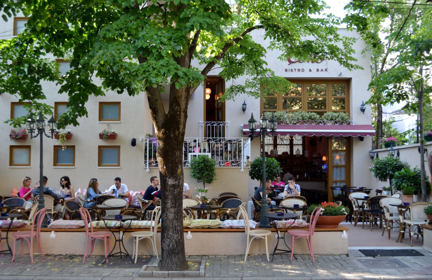 Un locale nel Blloku Un locale nel Blloku