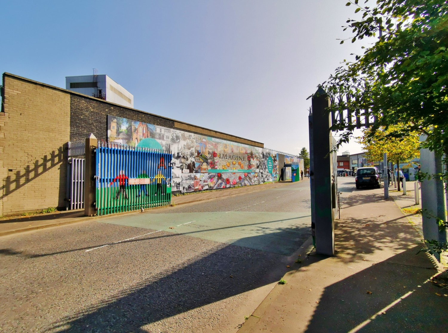 Cancelli aperti su Northumberland Street Cancelli aperti su Northumberland Street