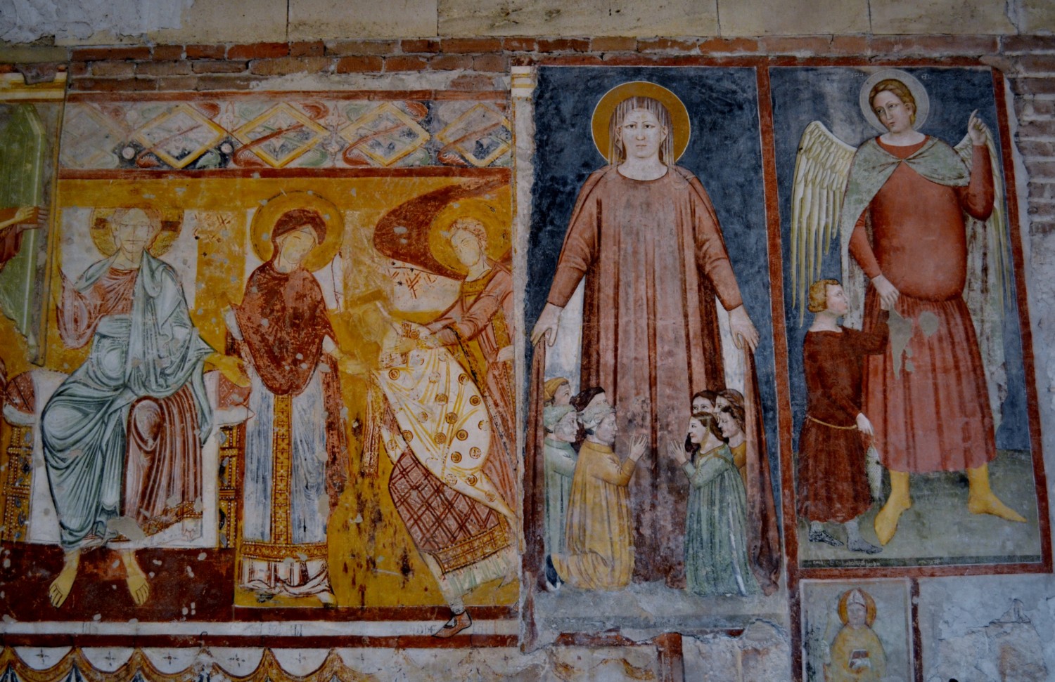 San Zeno affreschi San Zeno affreschi