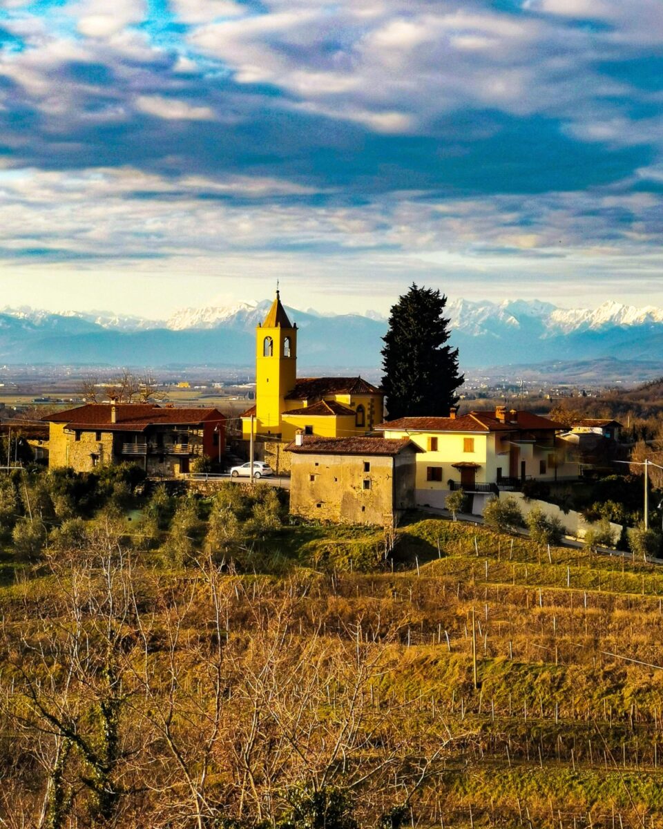 Chiesa di San Leonardo a Scriò Chiesa di San Leonardo a Scriò
