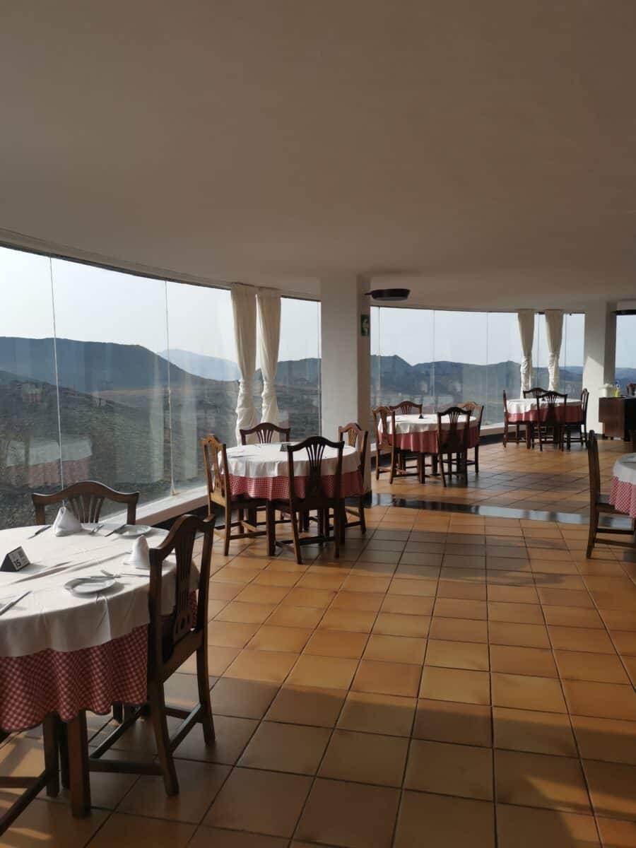 Le vetrate panoramiche del ristorante El Diablo Le vetrate panoramiche del ristorante El Diablo