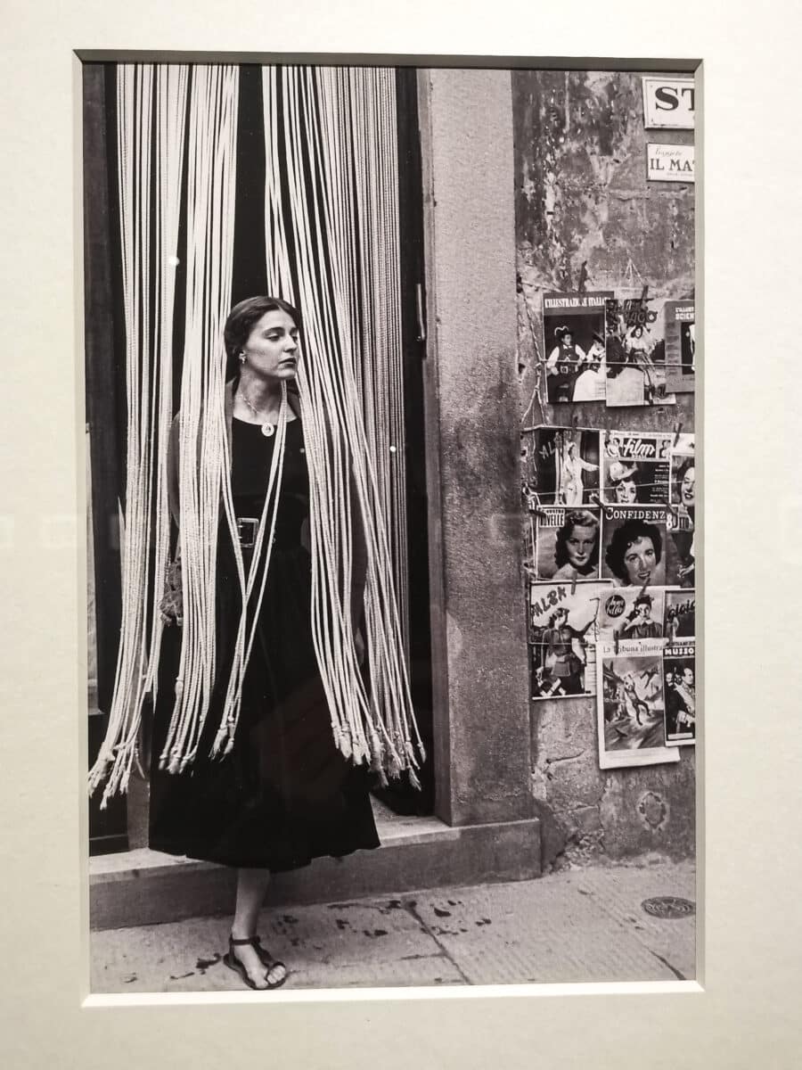 Uno scatto di Ruth Orkin in mostra a Bassano Uno scatto di Ruth Orkin in mostra a Bassano