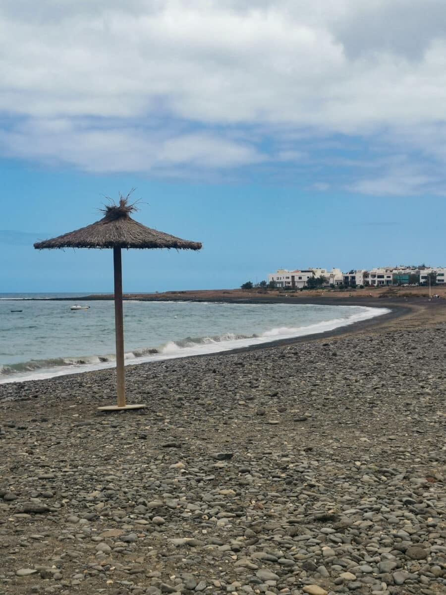La spiaggia di Puerto Lajas La spiaggia di Puerto Lajas