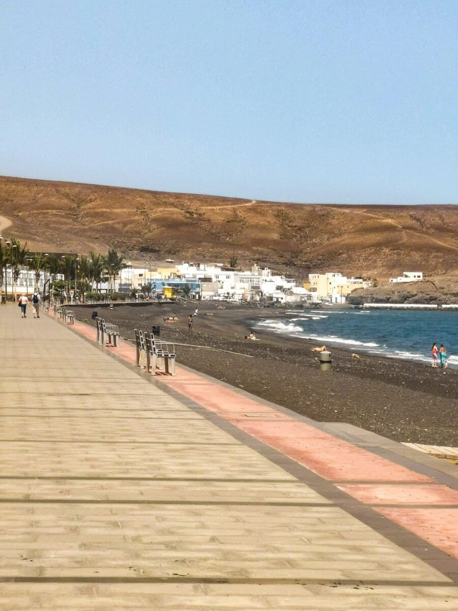 Il lungomare Il lungomare