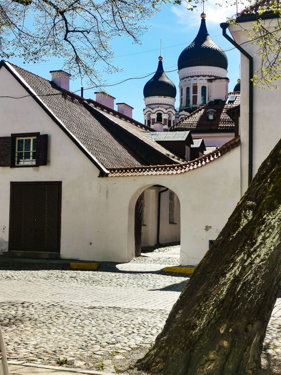 Scorcio della piazza del Duomo Scorcio della piazza del Duomo