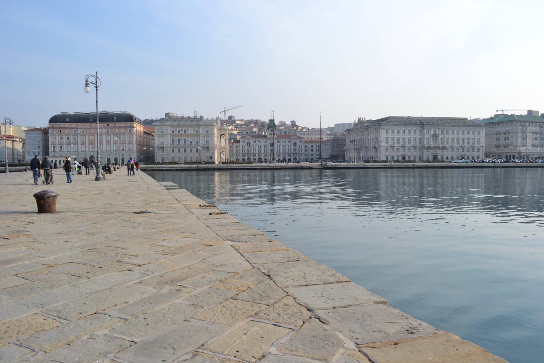 Vista di Trieste dal Molo Audace Vista di Trieste dal Molo Audace