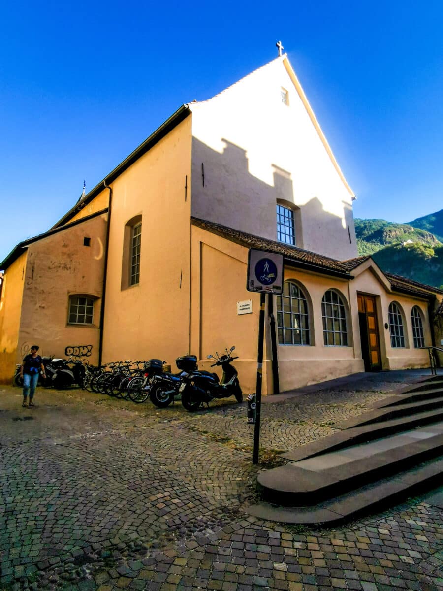 La chiesa dei francescani La chiesa dei francescani