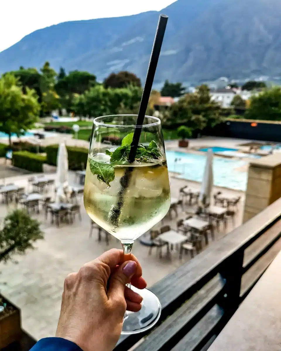 Aperitivo al bistrò Aperitivo al bistrò