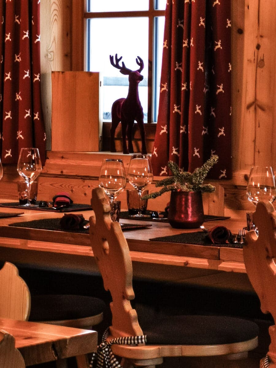 Dettagli della sala ristorante Dettagli della sala ristorante