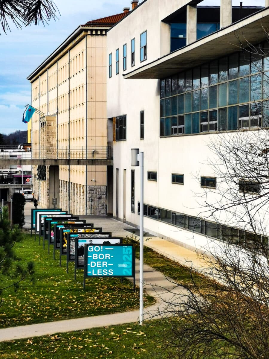 Scorcio della biblioteca Scorcio della biblioteca