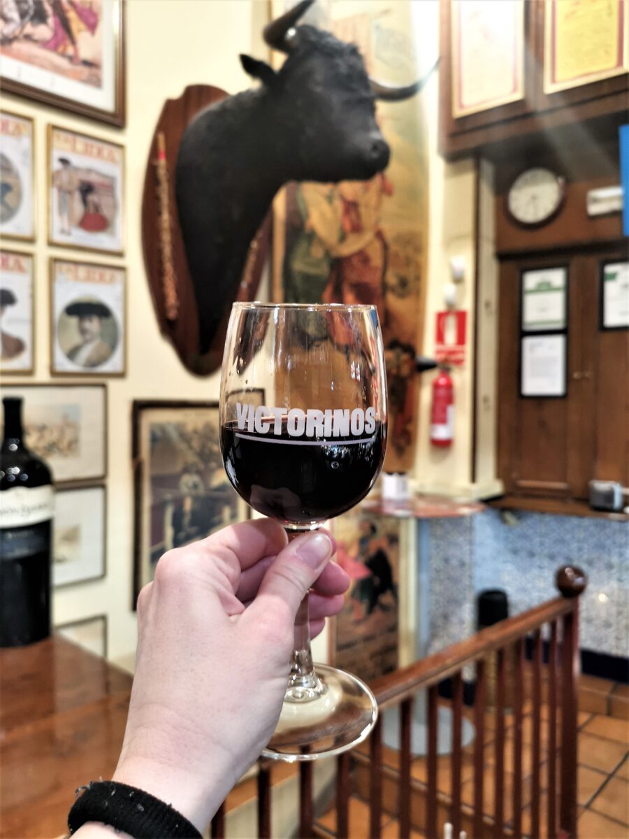 Los Victorinos Un assaggio di vino locale a Los Victorinos