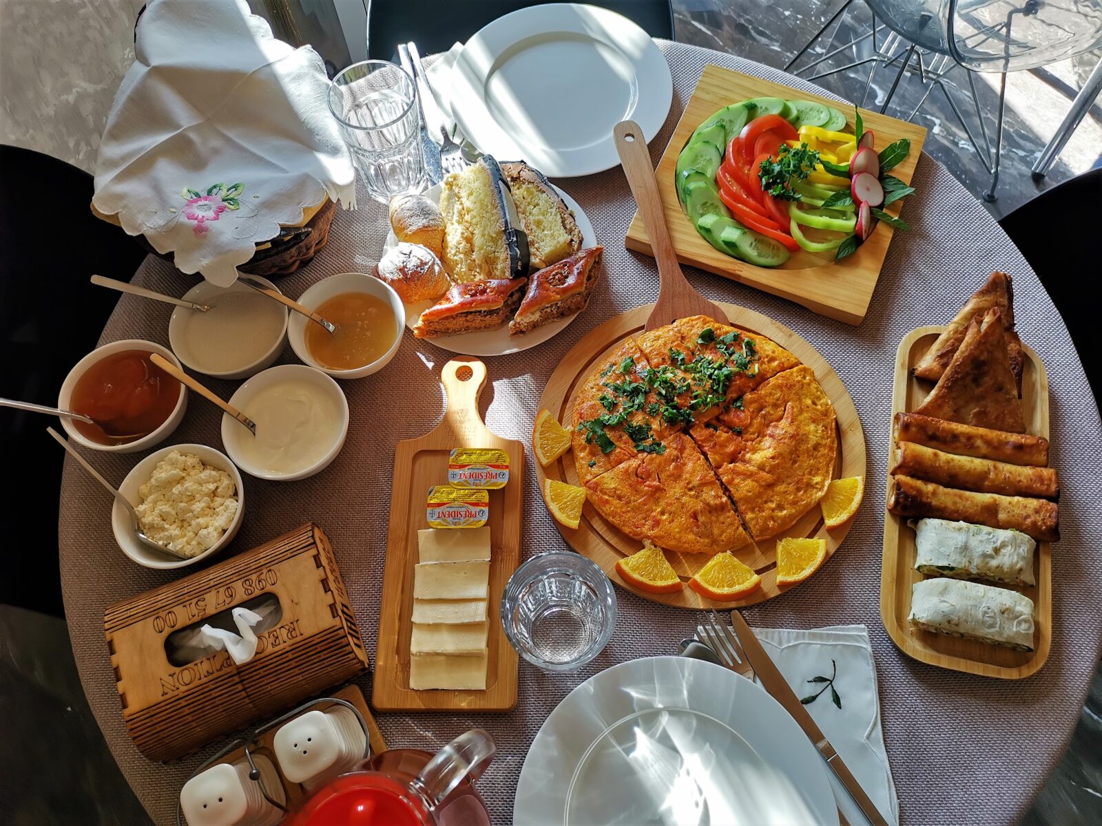 Colazione al Har-Mar Hotel di Goris Colazione al Har-Mar Hotel di Goris