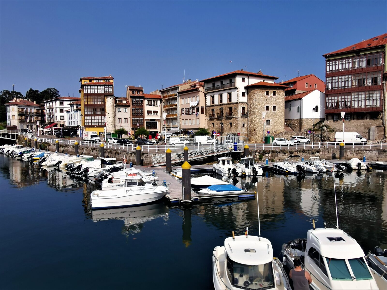 Il pittoresco porto di Llanes Il pittoresco porto di Llanes