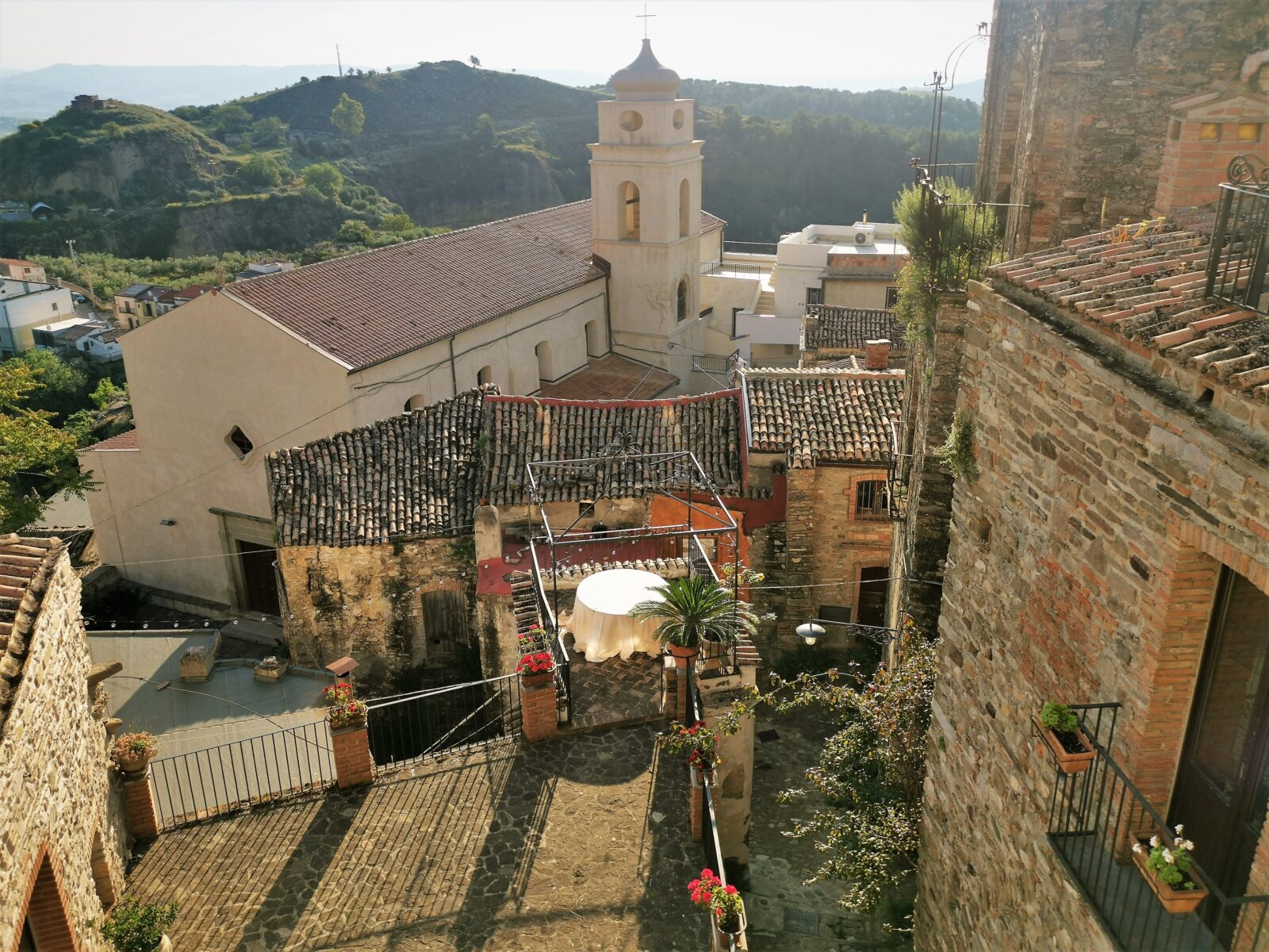 La vista dalla mia camera al Palazzo dei Poeti La vista dalla mia camera al Palazzo dei Poeti