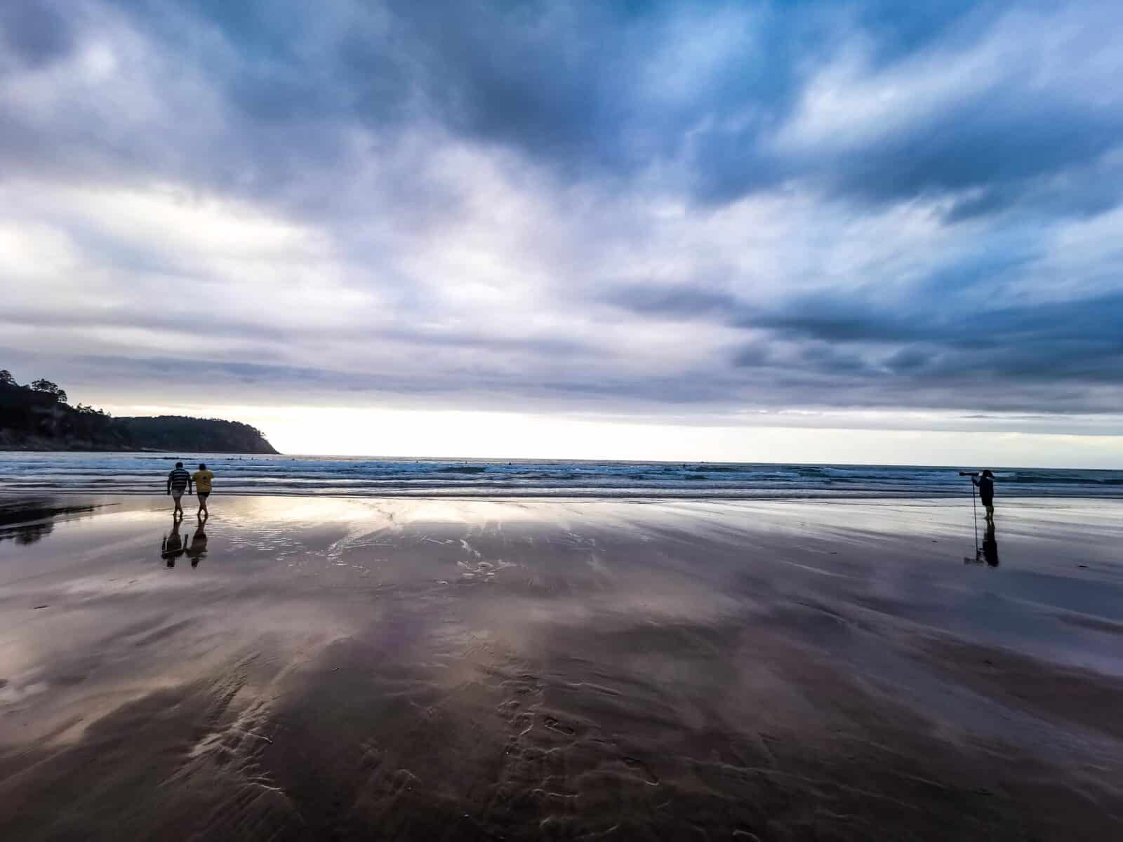 Playa de Rodiles Playa de Rodiles