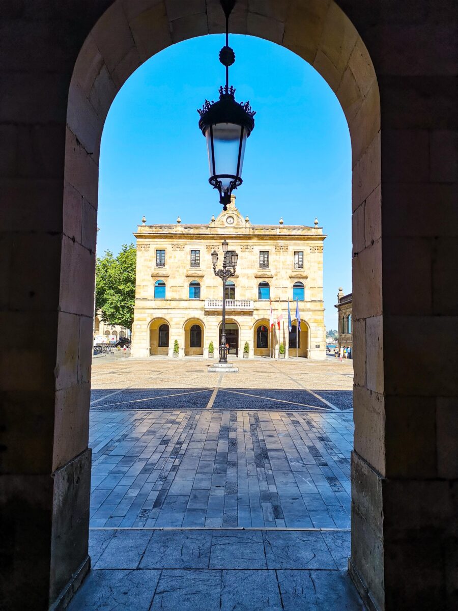 Plaza Mayor a Gijon Plaza Mayor a Gijon