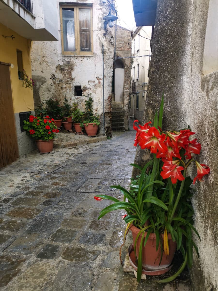 Uno dei vicoli della Rabatana Uno dei vicoli della Rabatana