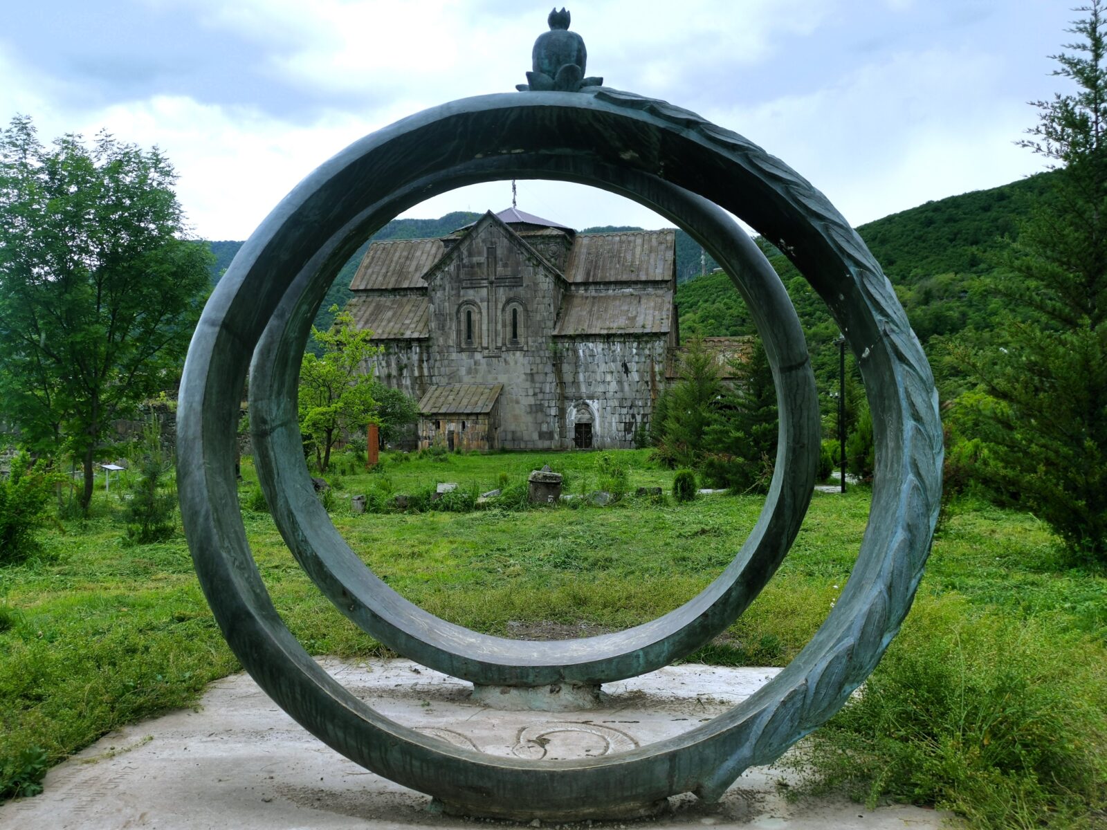 Il monastero di Akhtala Il monastero di Akhtala