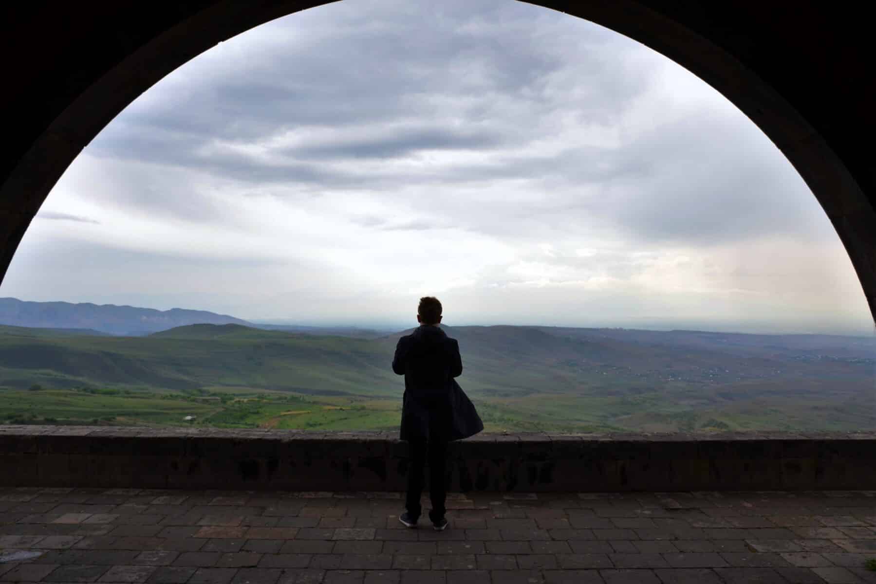 Vista dall'Arco di Charents Vista dall'Arco di Charents