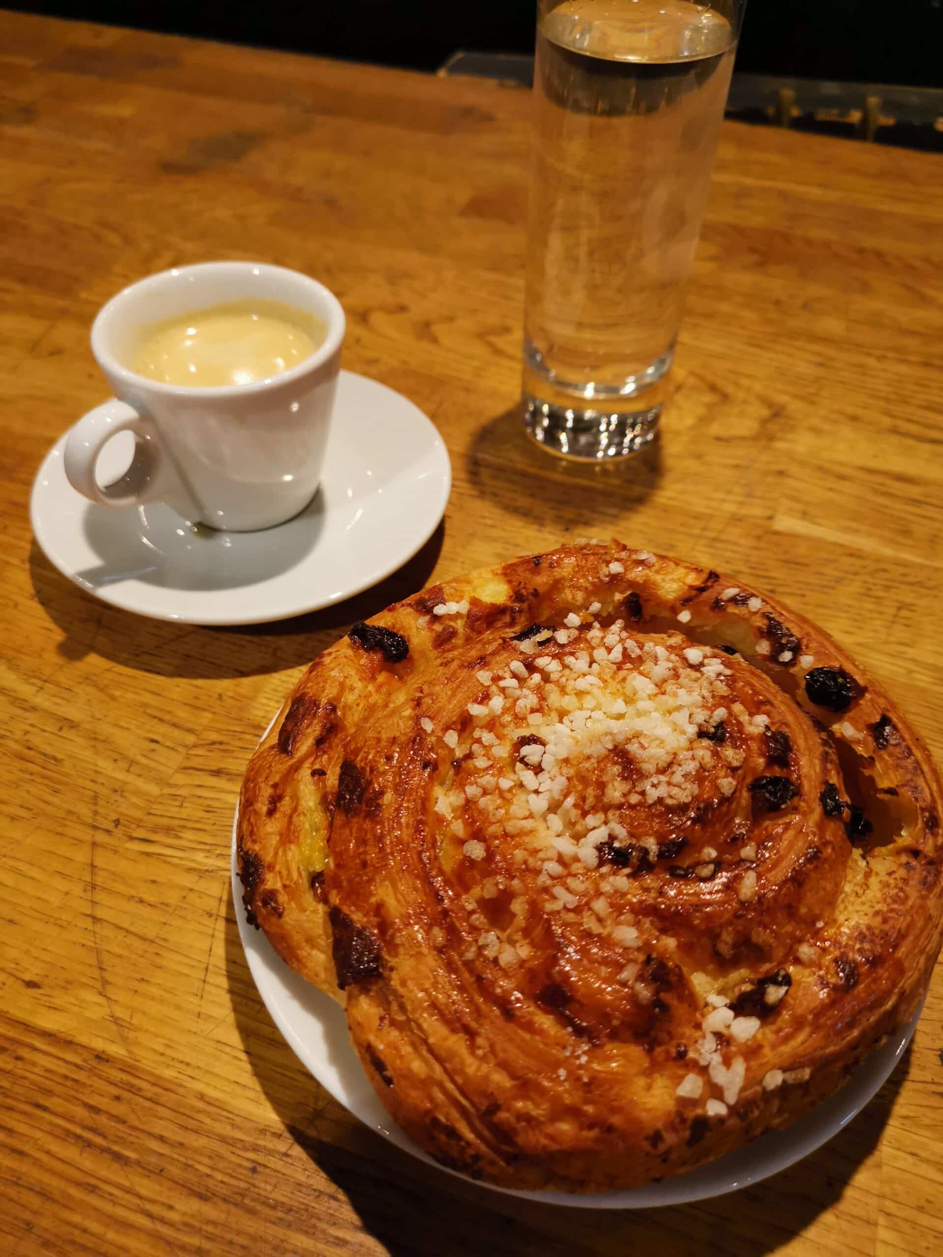 Colazione al mercato Victor Hugo Colazione al mercato Victor Hugo