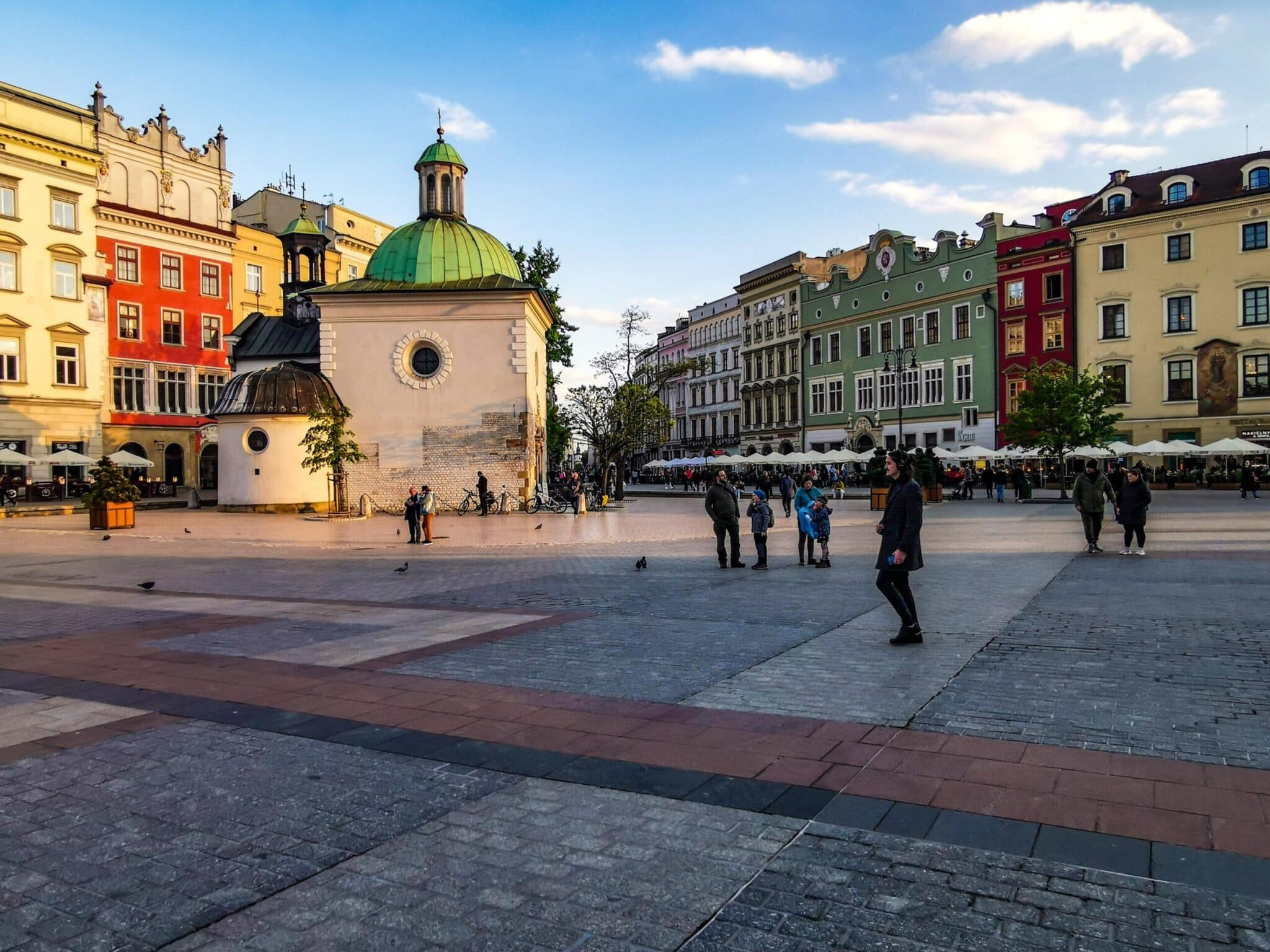 Il Rynek con la chiesetta di Sant'Adalberto Il Rynek con la chiesetta di Sant'Adalberto