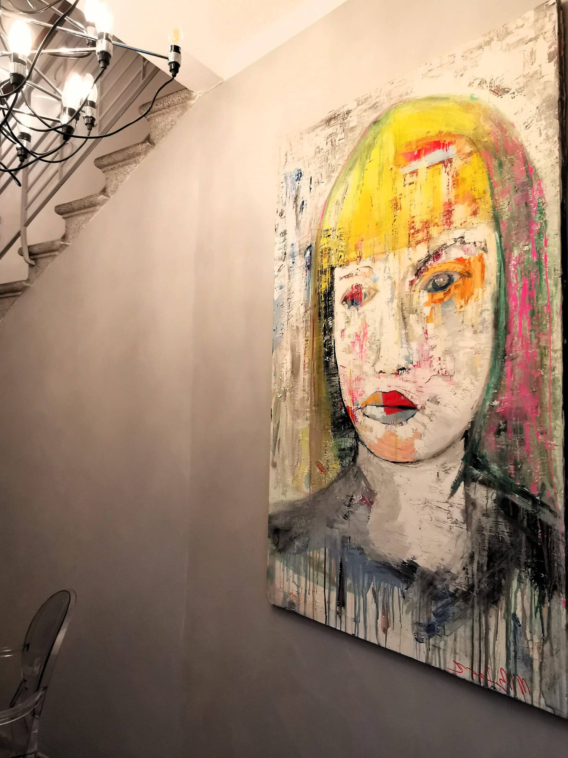 Dettagli d'arte all'ingresso dell'affittacamere Dettagli d'arte all'ingresso dell'affittacamere