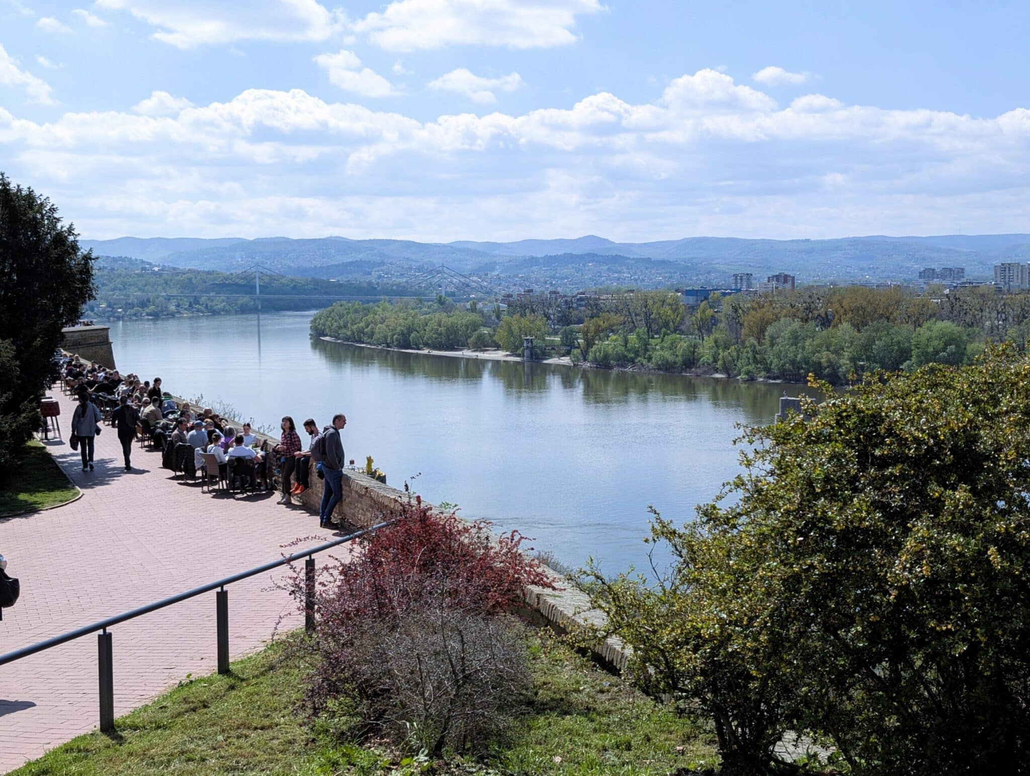 Panorama dalla Fortezza di Petrovaradin Panorama dalla Fortezza di Petrovaradin