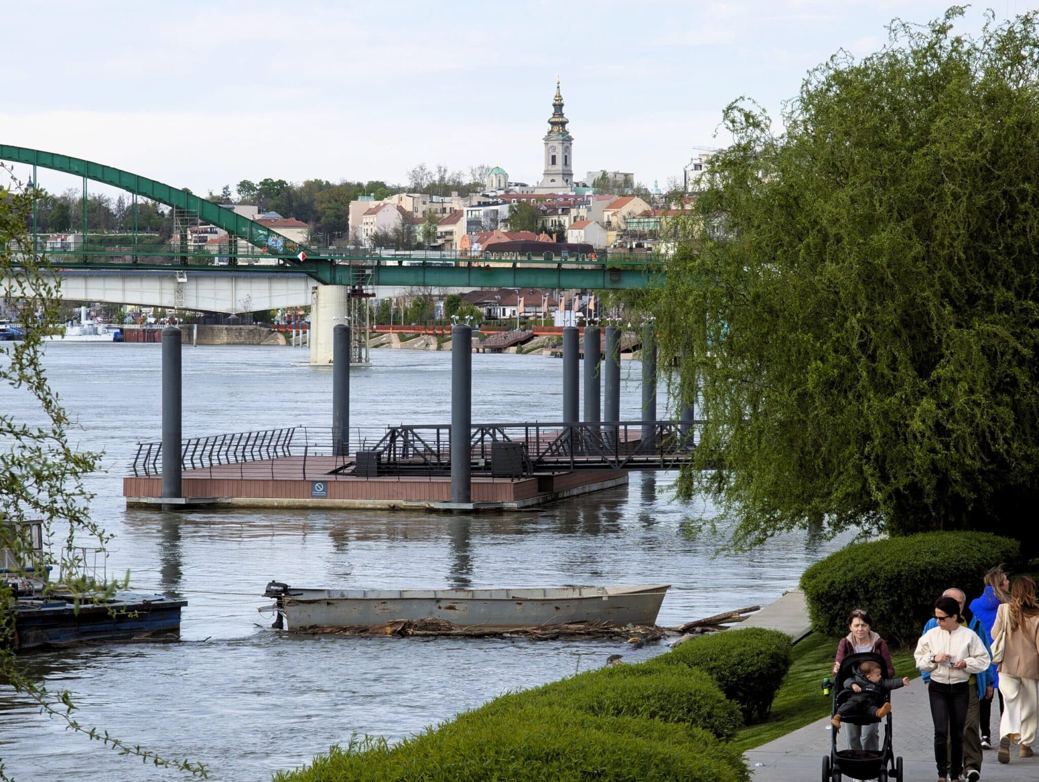 Vista su Zemun dal Belgrade Warterfront Vista su Zemun dal Belgrade Warterfront
