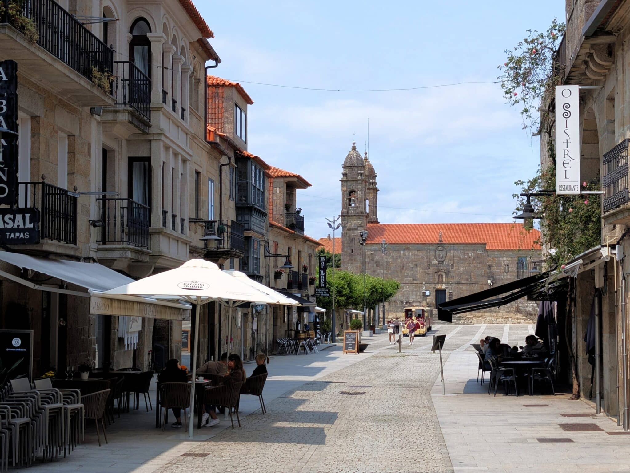 Cambados (9) Il borgo di Fefiñáns