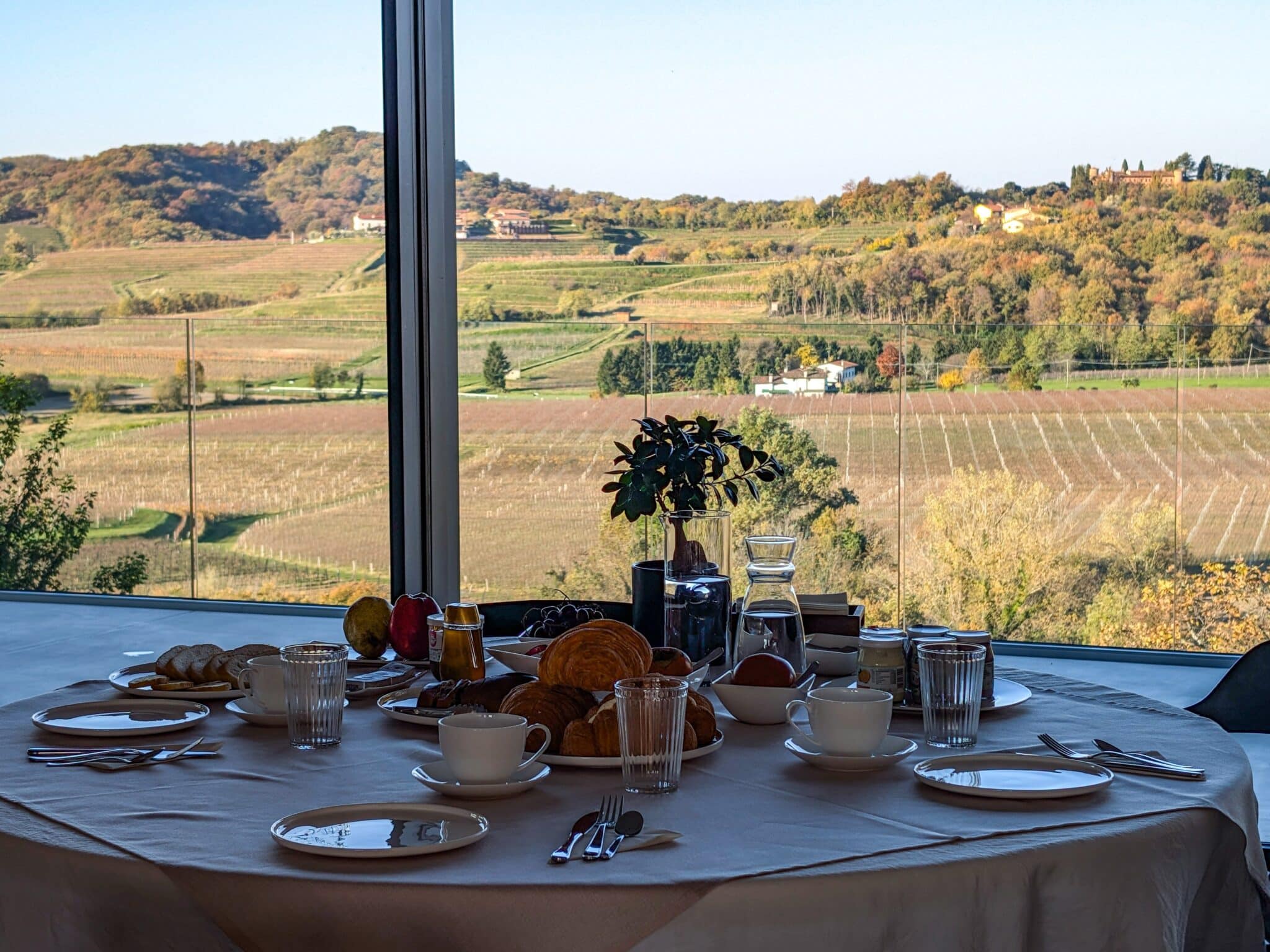 Colazione con vista Colazione con vista