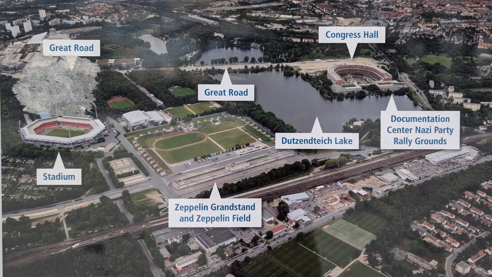 L'Area dei raduni del partito del Reich come si presenta oggi L'Area dei raduni del partito del Reich come si presenta oggi