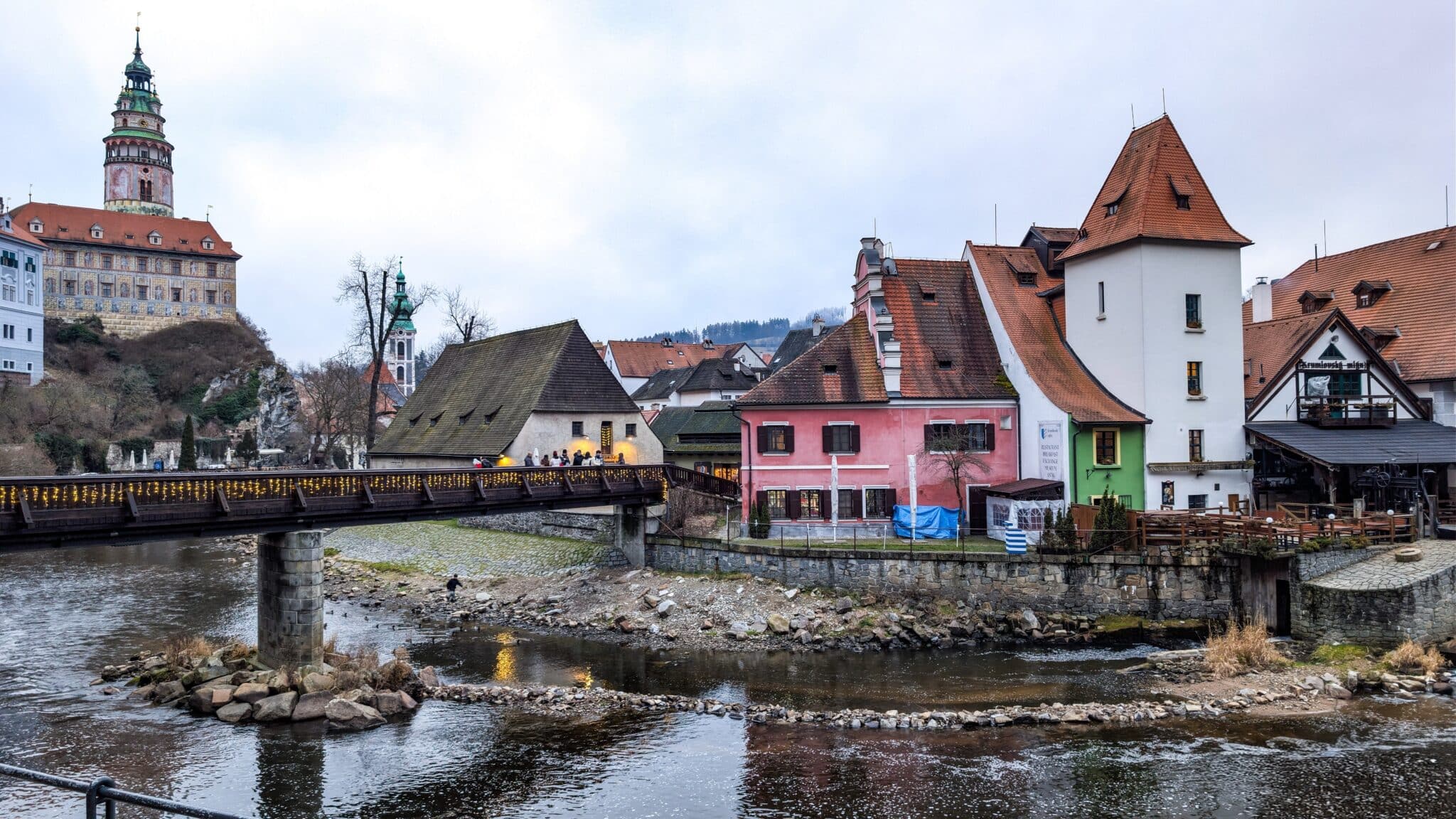 Panorama da un dei ponti del borgo Panorama da un dei ponti del borgo