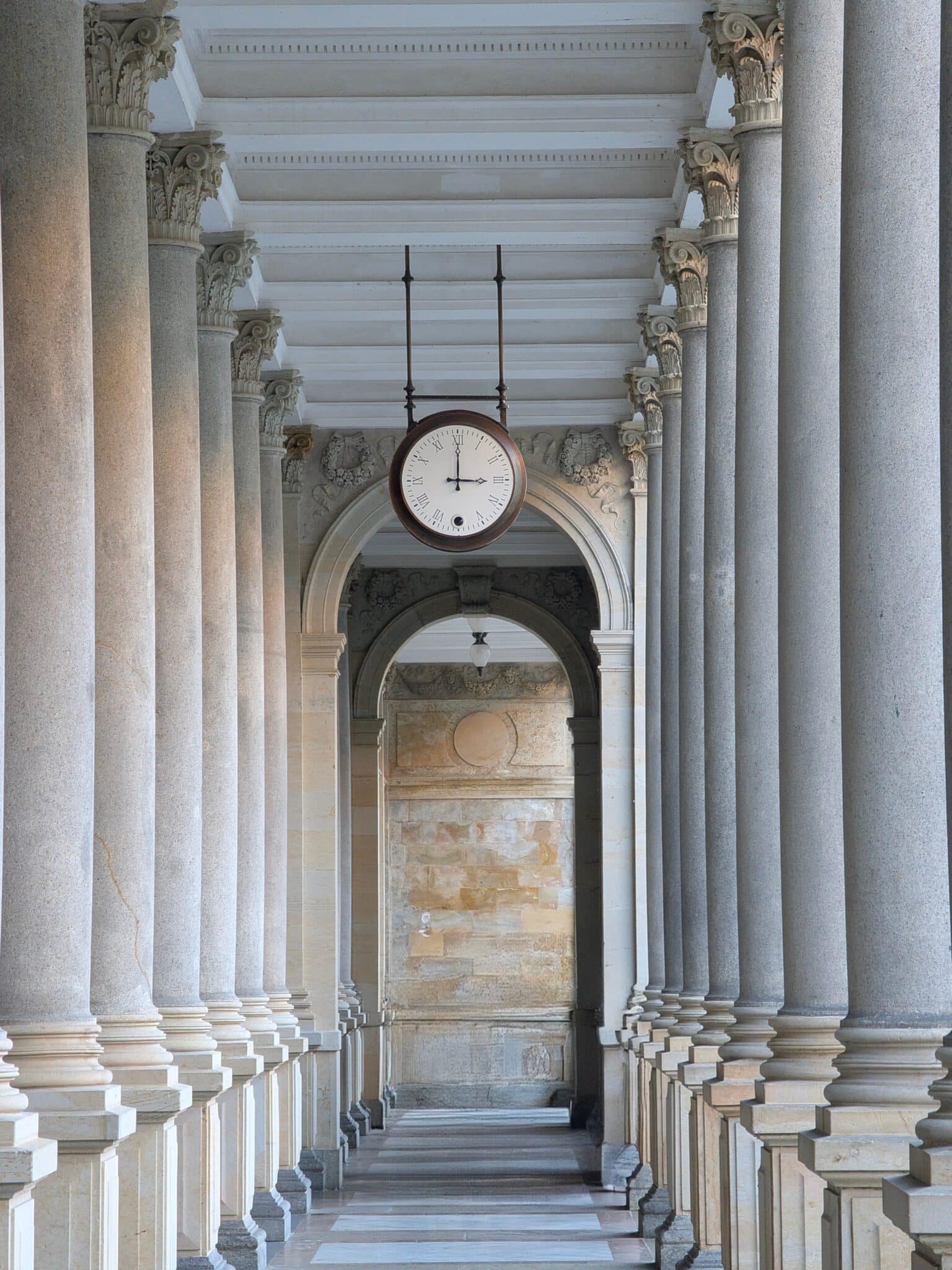 Uno scorcio del Colonnato del Mulino Uno scorcio del Colonnato del Mulino