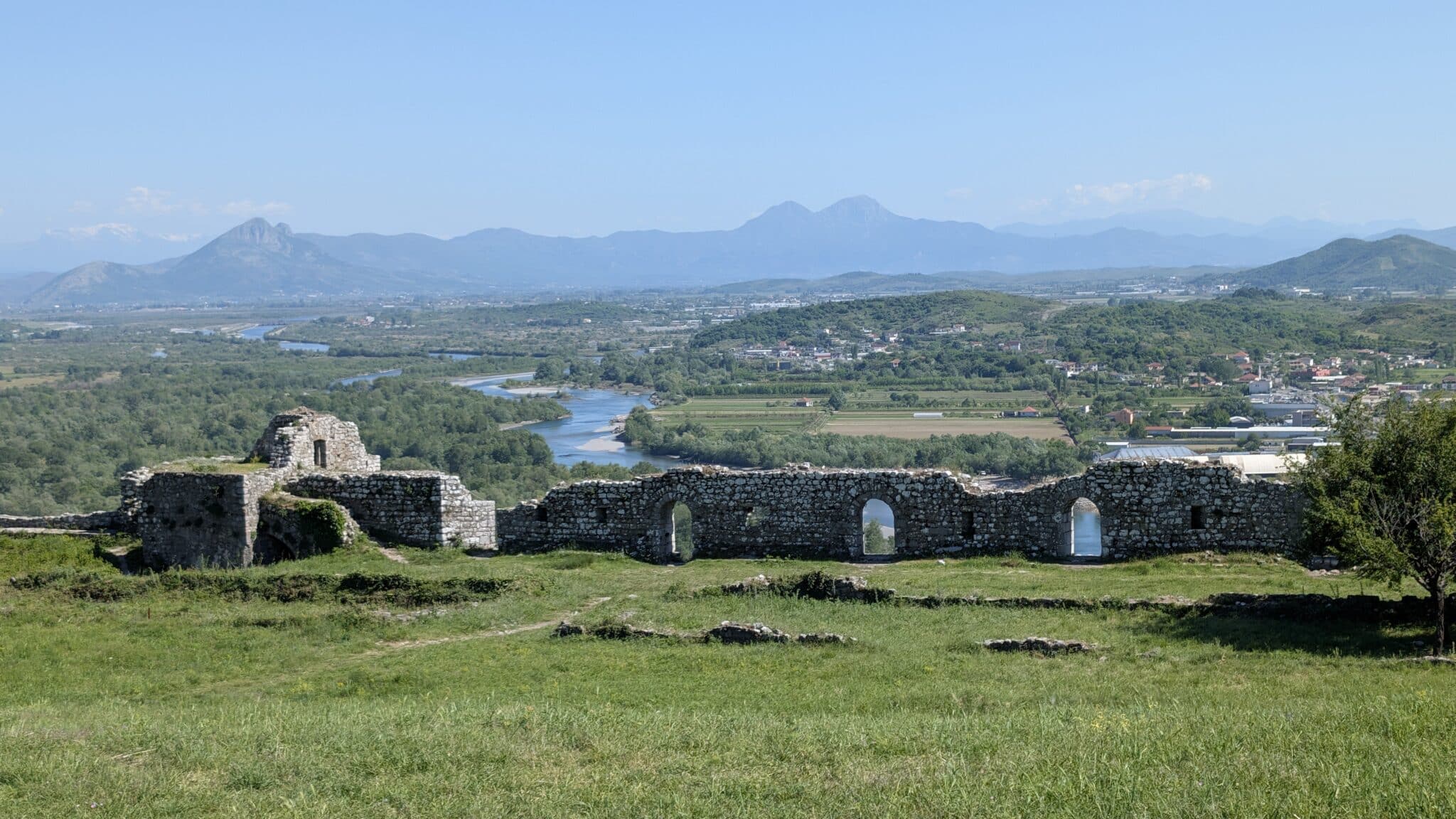 Panorama dalla fortezza di Rozafa Panorama dalla fortezza di Rozafa