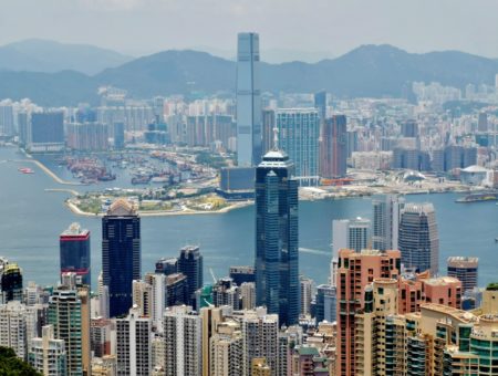 La magia di Hong Kong, un mondo a parte in simbiosi da Oriente e Occidente: 10 cose da fare