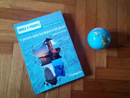 Navigare intorno alla Sardegna: in un libro itinerario e suggestioni di un viaggio lungo 20 giorni