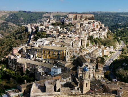 Catania e sud-est della Sicilia: il mio itinerario di 5 giorni tra Barocco e mare