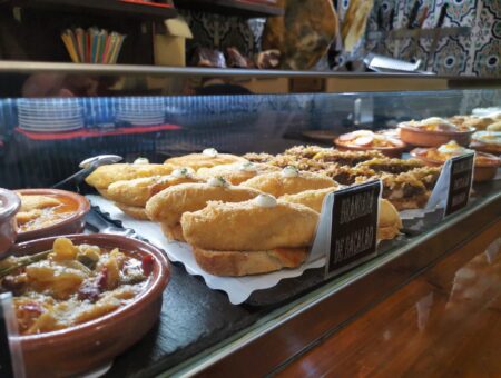 Dove mangiare a Saragozza: 10 bar di tapas, churrerie e altro ancora