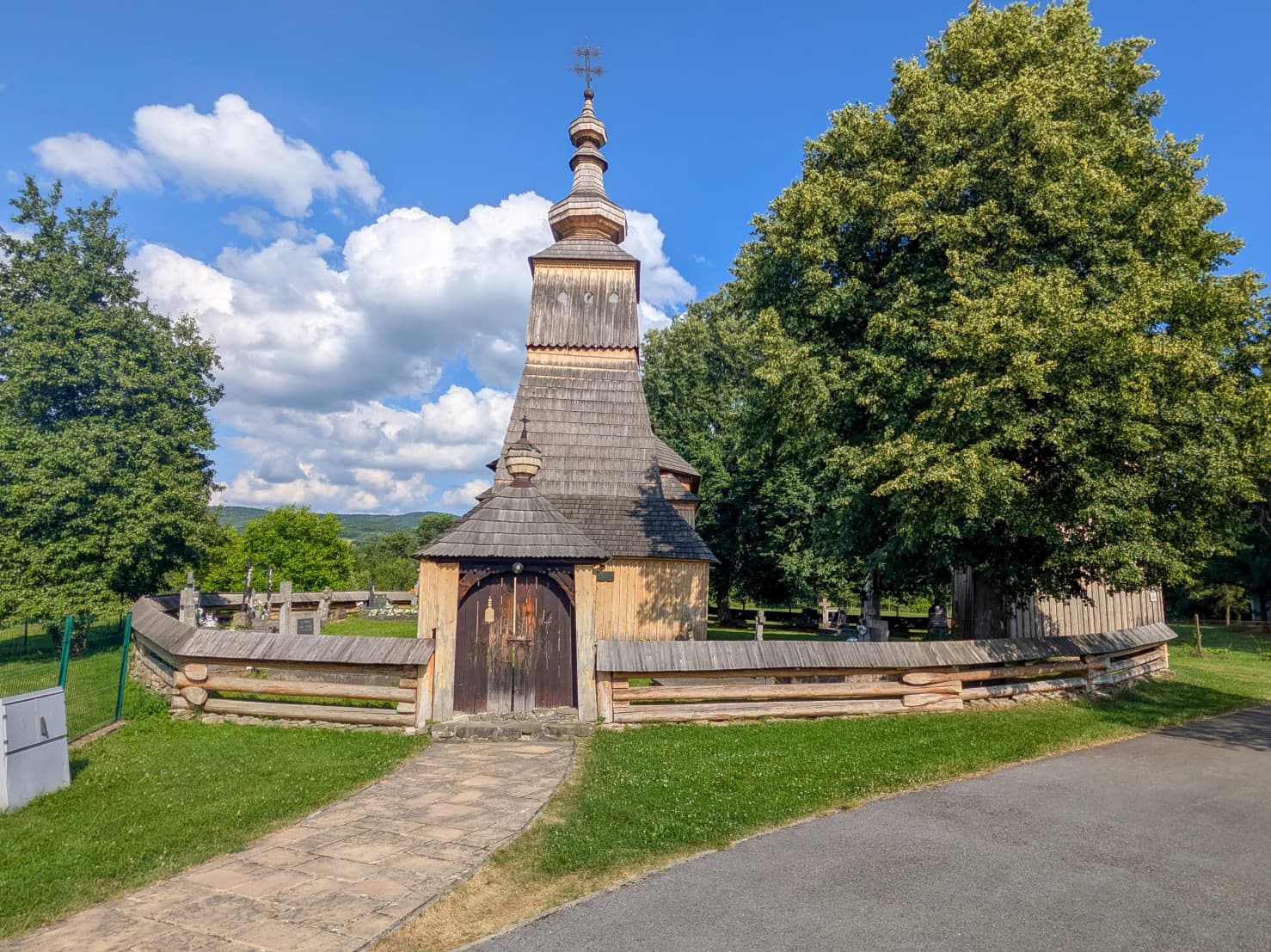 Chiesa di Ladomirová