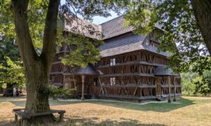 Chiese in legno della Slovacchia: itinerario on the road tra storia e patrimoni Unesco