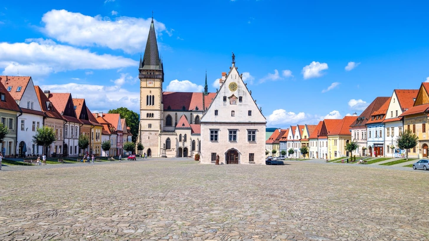 La piazza del Municipio di Bardejov La piazza del Municipio di Bardejov